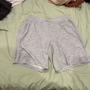 Lululemon - T.H.E. Linerless Short 7"